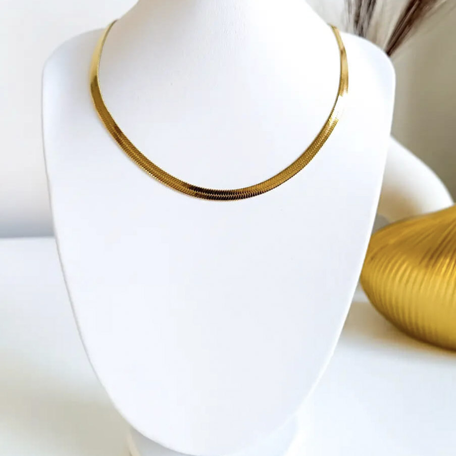 Collier Plat