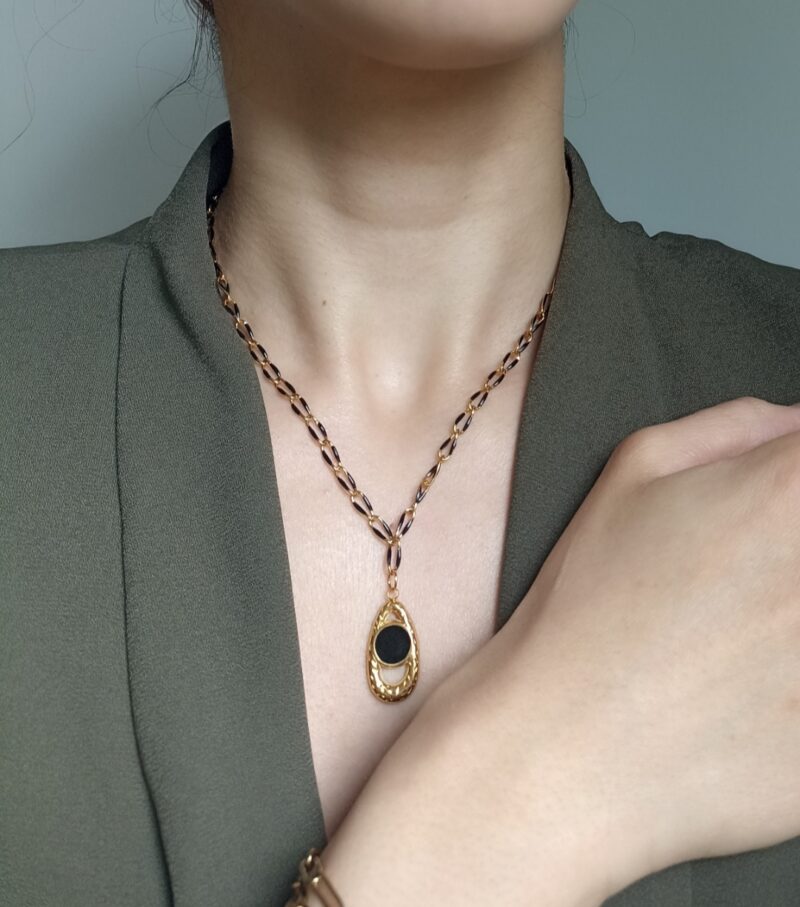 Collier Goutte Noire
